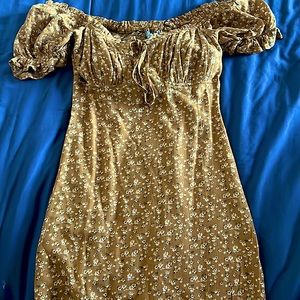 Yellow floral dress with ruffle sleeves